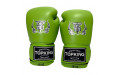 Боксёрские перчатки Top King Ultimate TKBGUV green 10 oz