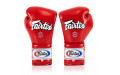 Перчатки боксерские на шнурке Fairtex BGL7 red 18 oz