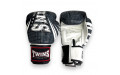 Боксерские перчатки FBGVL3-TW5 black white 12 oz Боксерские перчатки FBGVL3-TW5 black white 12 oz