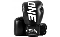 Боксерские перчатки Fairtex One ChampionShip black 16 oz Боксерские перчатки Fairtex One ChampionShip black 16 oz