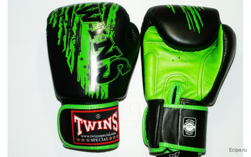 Боксерские перчатки TWINS FBGVL3-TW2 black green 10 oz