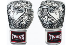 Боксерские перчатки Twins Special FBGVL3-52 Dragon white silver 16 oz Боксерские перчатки Twins Special FBGVL3-52 Dragon white silver 16 oz